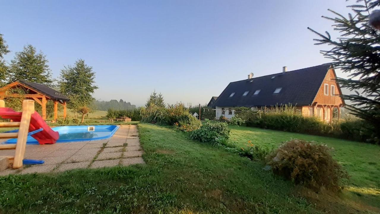 Apartman V Chaloupce Na Vrsku Bernartice  Екстер'єр фото