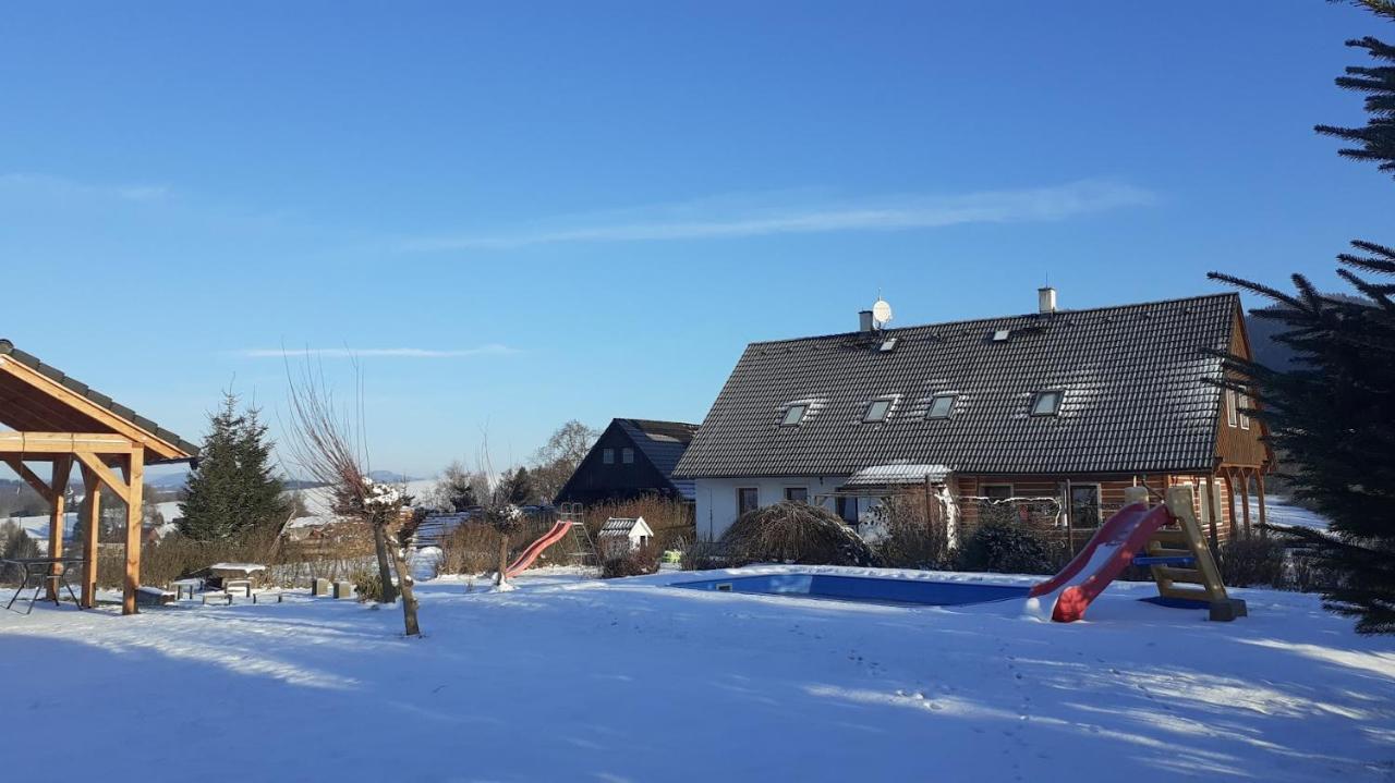 Apartman V Chaloupce Na Vrsku Bernartice  Екстер'єр фото