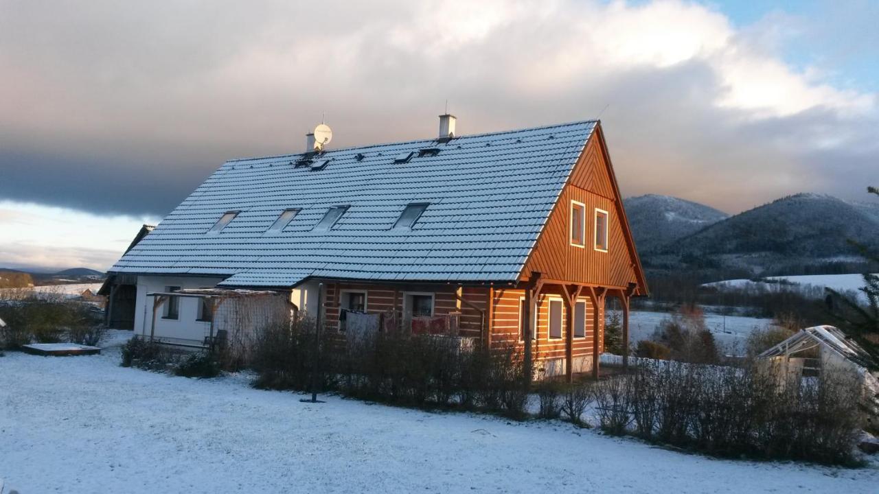 Apartman V Chaloupce Na Vrsku Bernartice  Екстер'єр фото